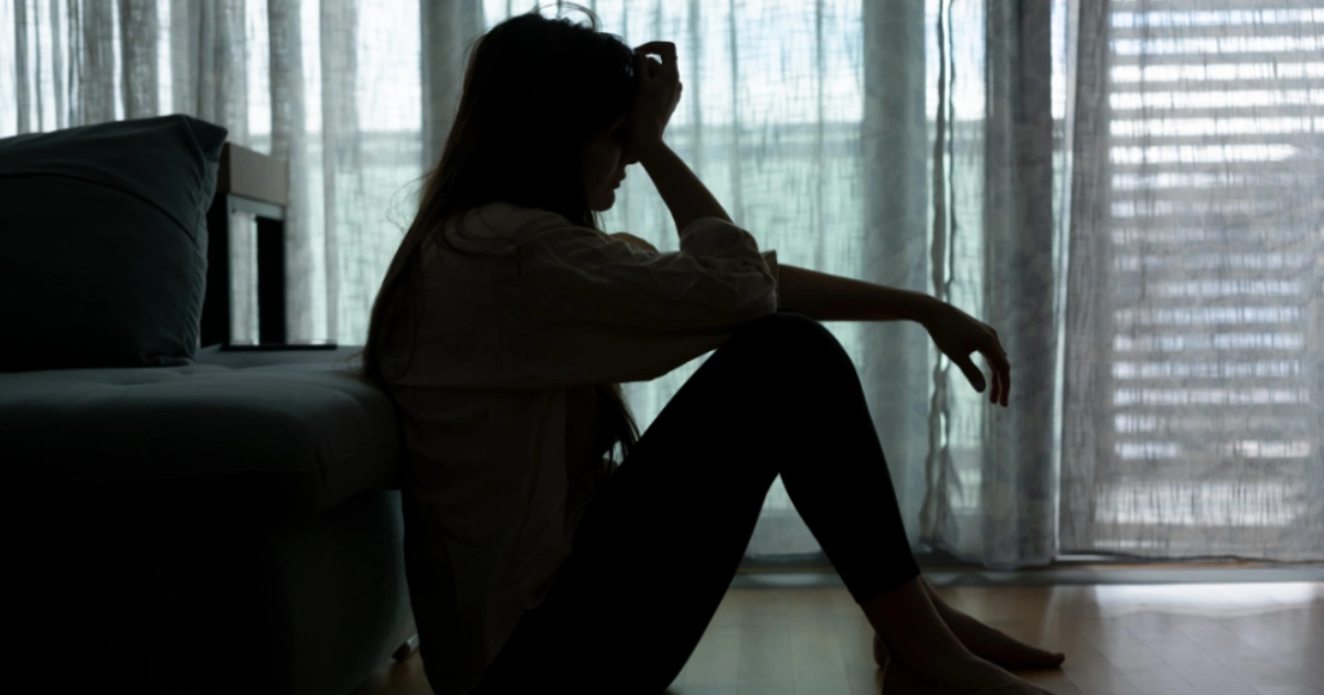 How does therapy help in the treatment of depression?